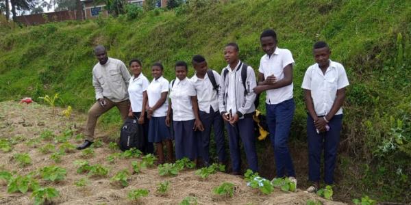 Réinvestir la jeunesse dans l'agriculture